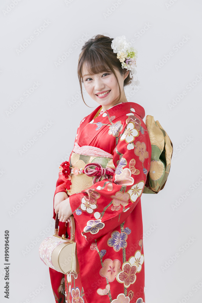 振袖の着物を着た女性 振袖の着物を着た女性