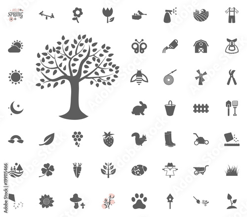 Tree icon. Spring vector illustration icon set. © nuwaba