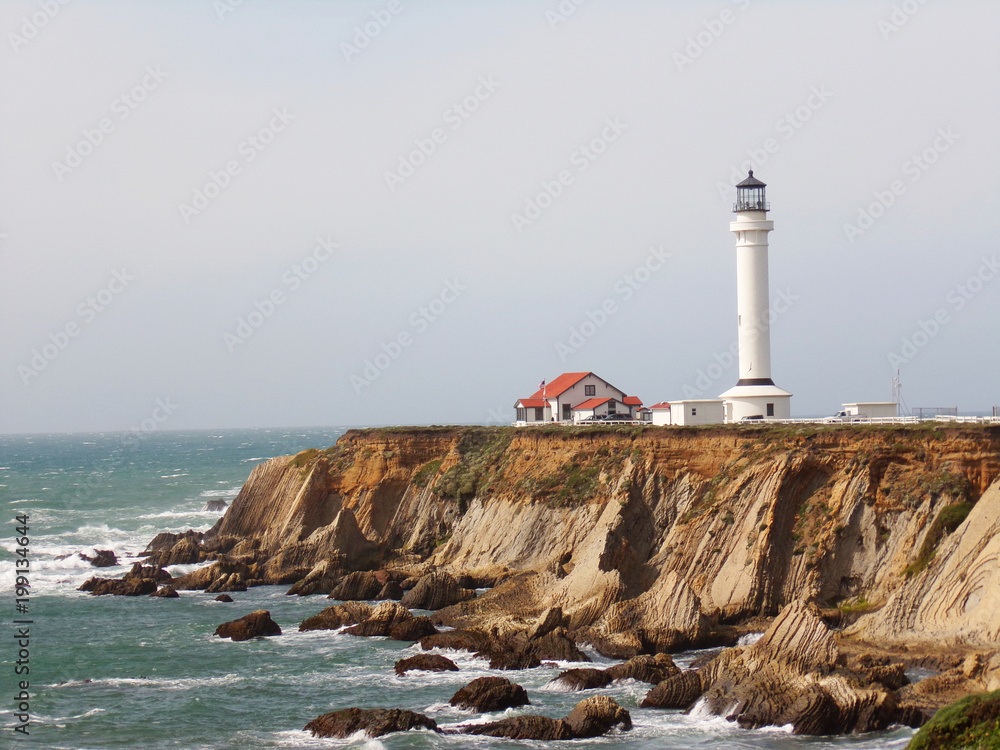 California light house along the coastal cliffs
