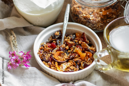Granola with dried fruits (muesli with fruitata and years)