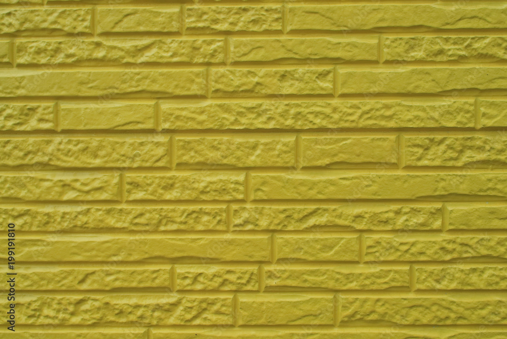 黄色いタイル壁