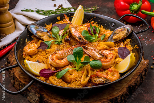 paella with seafood
