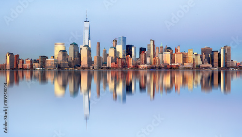 Manhattan skyline, New York City at night © TTstudio