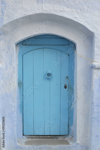 Blaue Haustüre mit Türklopfer, Chefchaouen, Nordmarokko, Marokko, Afrika ©  Egon Boemsch