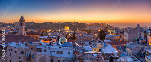 Obraz na płótnie Jerusalem. Panoramic cityscape image of old town of Jerusalem, Israel at sunrise. w salonie