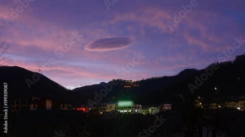 Altocumulus lenticularis time lapse of a UFO-shaped cloud at sunrise