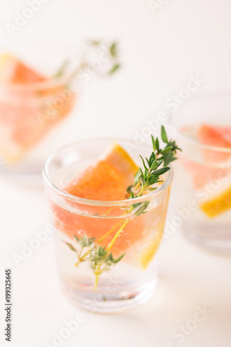 Gin bitter lemon with thyme and grapefruit.
