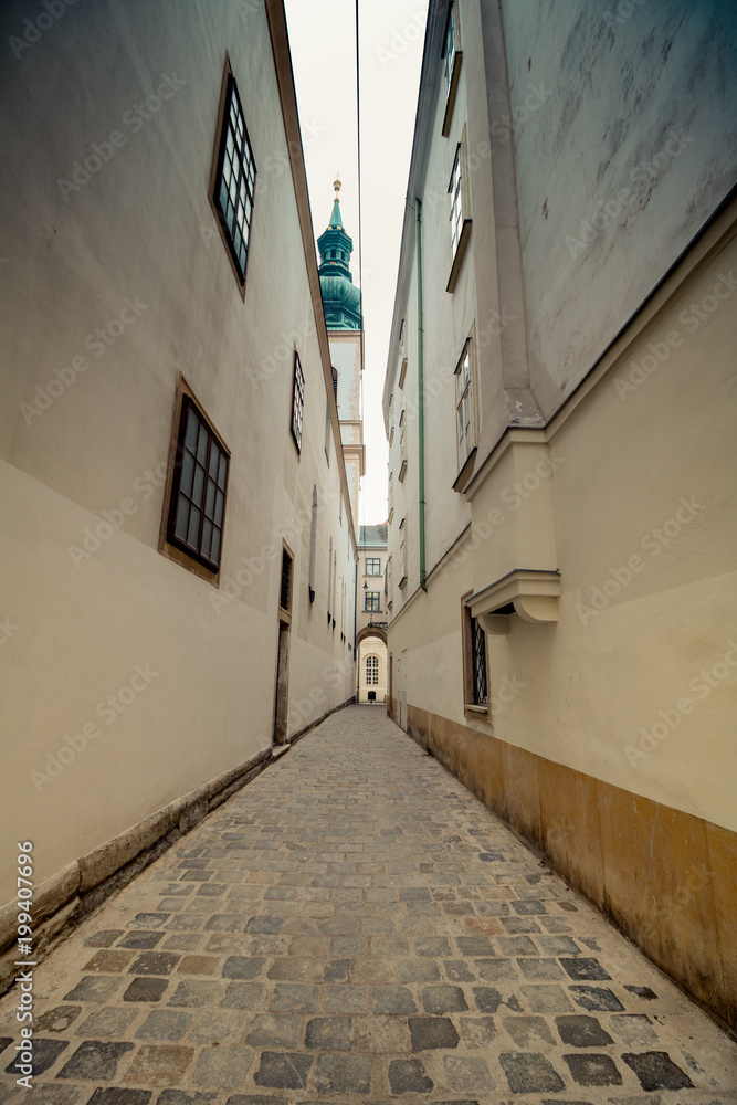 Naklejka premium Die bekannte Schönlaterngasse in Wien, Österreich