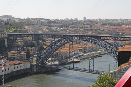 Brücke Ponte de D. Luis I., Brücke über den Douro, Porto, Nordportugal, Portugal, Europa ©  Egon Boemsch