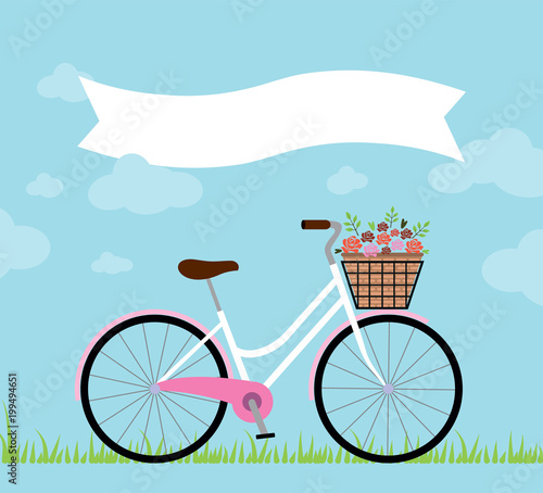 Fototapeta Biało-różowy rower z wiklinowym koszem z różami na niebieskim tle z białą wstążką z napisem