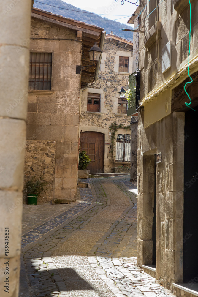 Beautiful old stone houses in Spain Beautiful old stone houses in Spain