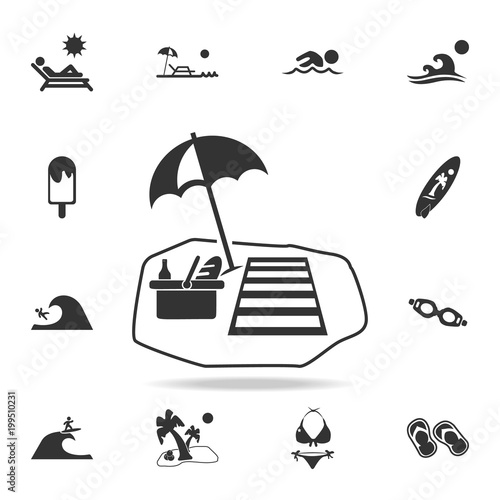 Beach flat icon. Detailed set of beach holidays icons. Premium quality graphic design. One of the collection icons for websites, web design, mobile app