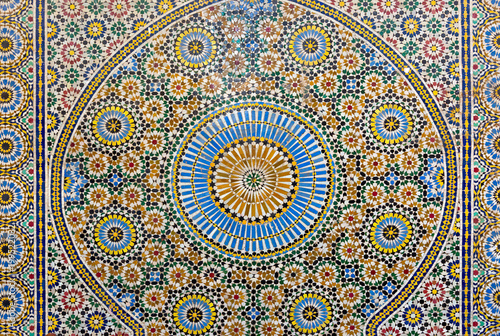 Traditional maroccan pattern background © Kokhanchikov