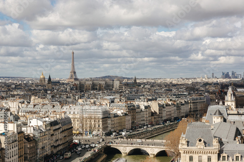 city of Paris © Dennis
