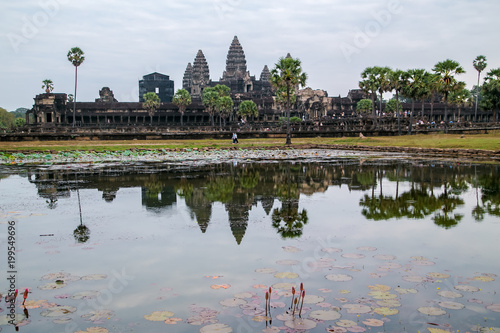 Angkor Wat in Siem Reap © Em7