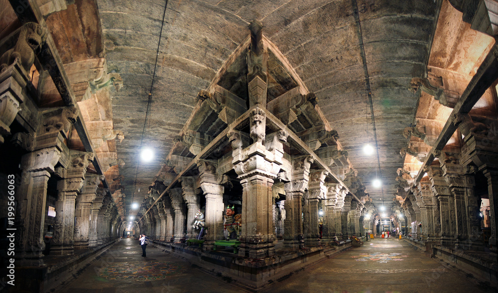India Kanchipuram temple. Panorama of the colonnade