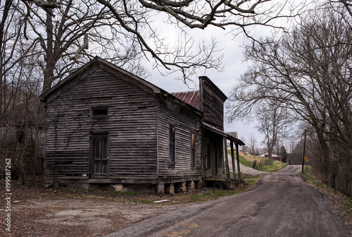 Abandoned, Quaint & Rustic Country Store - Elliston, Kentucky