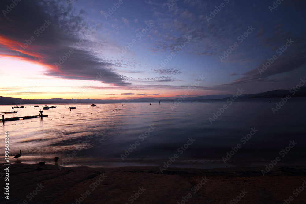 Lake Tahoe Kalifornien Südufer bei Sonnenuntergang Lake Tahoe Kalifornien Südufer bei Sonnenuntergang