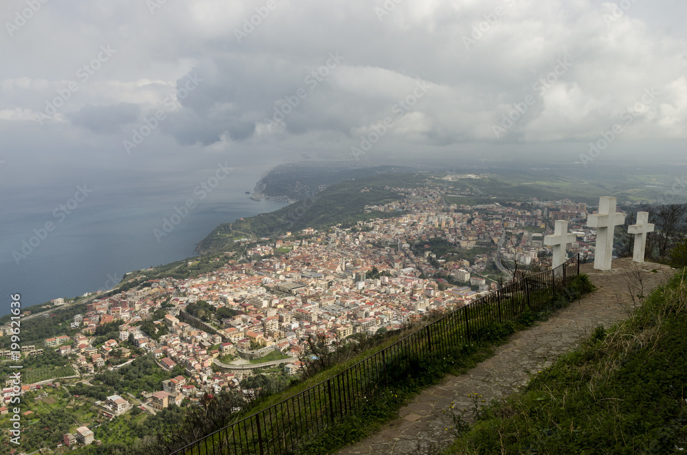 Obraz premium paesaggio marino visto dall'alto