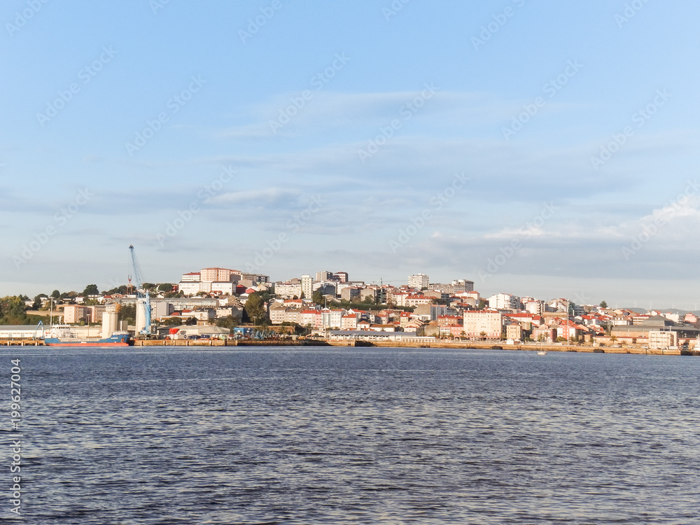 Ferrol mira al Mar