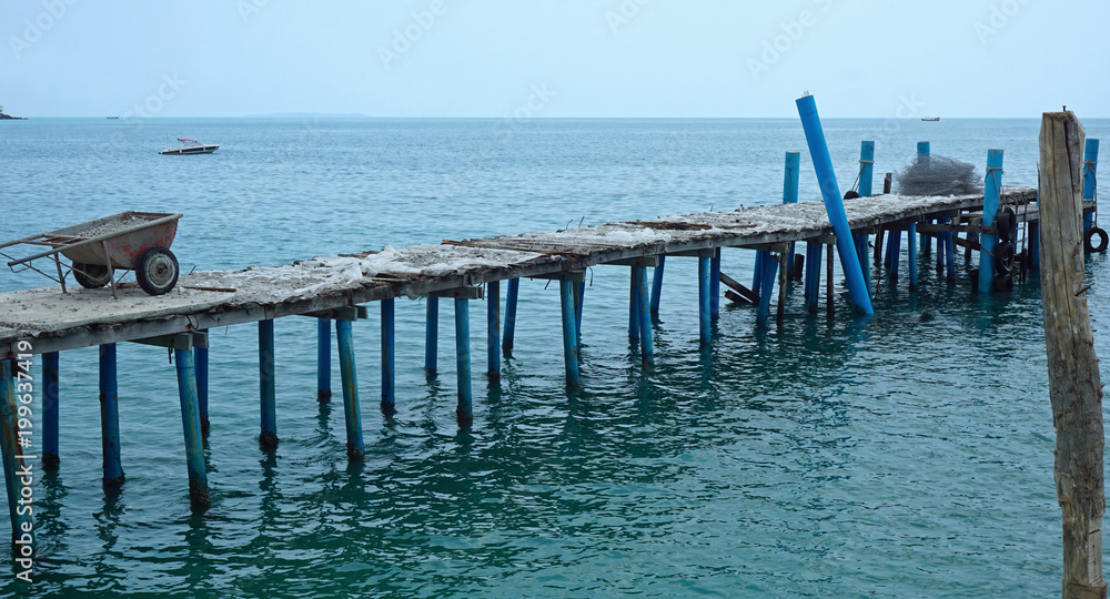 rotten jetty