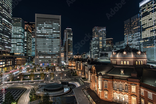 TOKYO  NIGHT © alibi