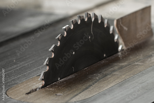 Cuadro en lienzo circular saw