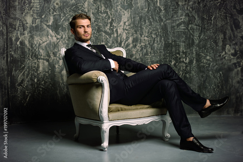 Fotografie guy in classic suit