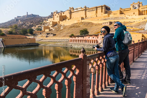 Amer Fort. Tourists by the lake Maota. © Alex Sipeta