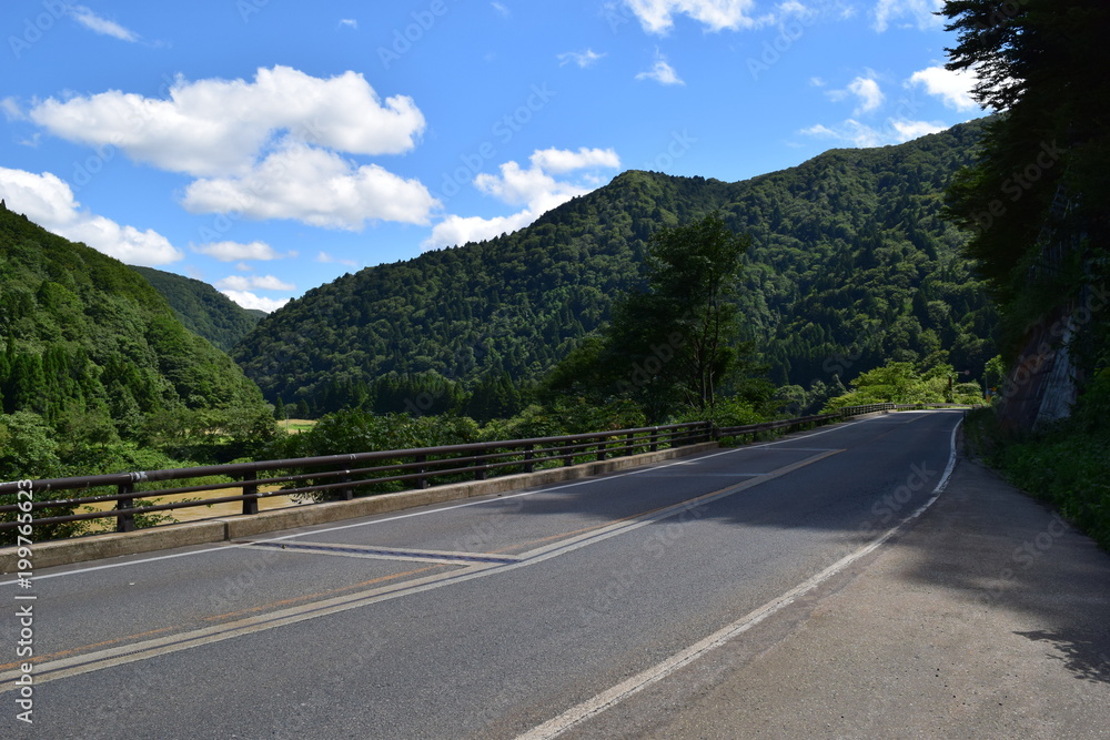 山岳道路