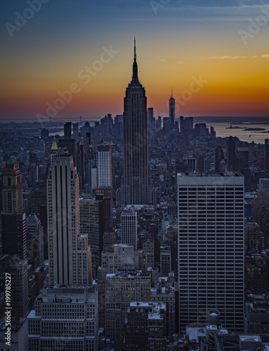 Empire State Building at sunset taken by Sandra Meng  New York City, USA  Dec 2017 © Soulndheart - Sandra