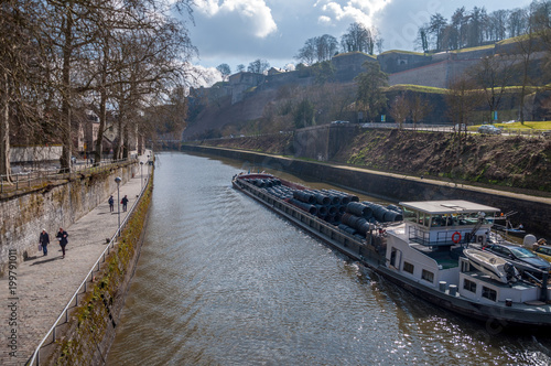 Quai de Meuse à Namur en Belgique © jasckal