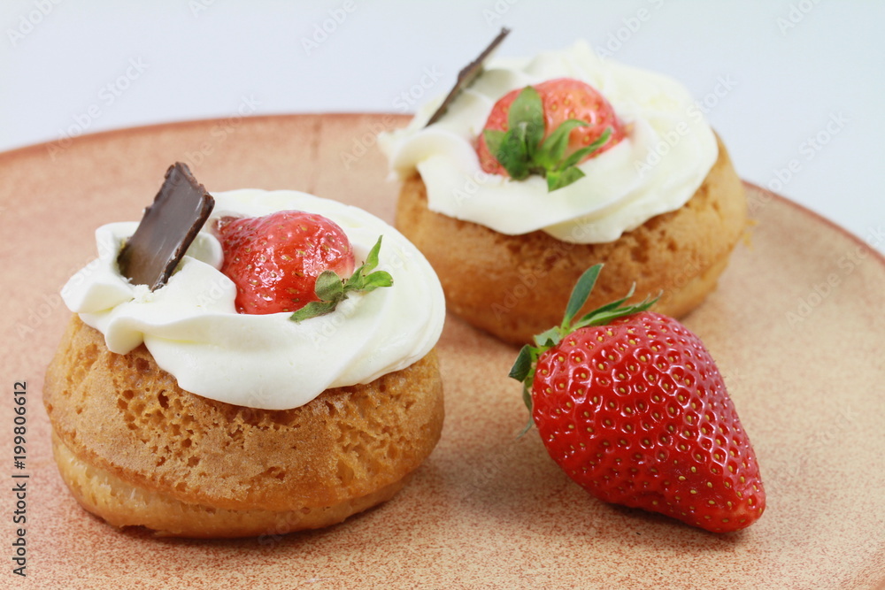 pâtisserie de saison aux fraises pâtisserie de saison aux fraises