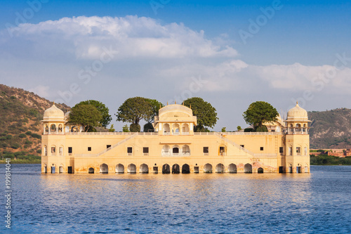 Jal Mahal palace photo