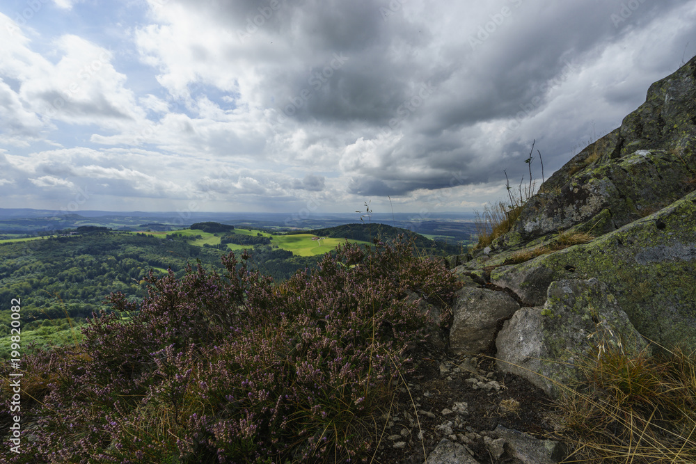 Die Milseburg, der heilige Berg im Bioshärenreservat Rhön, Hessen, Deutschland