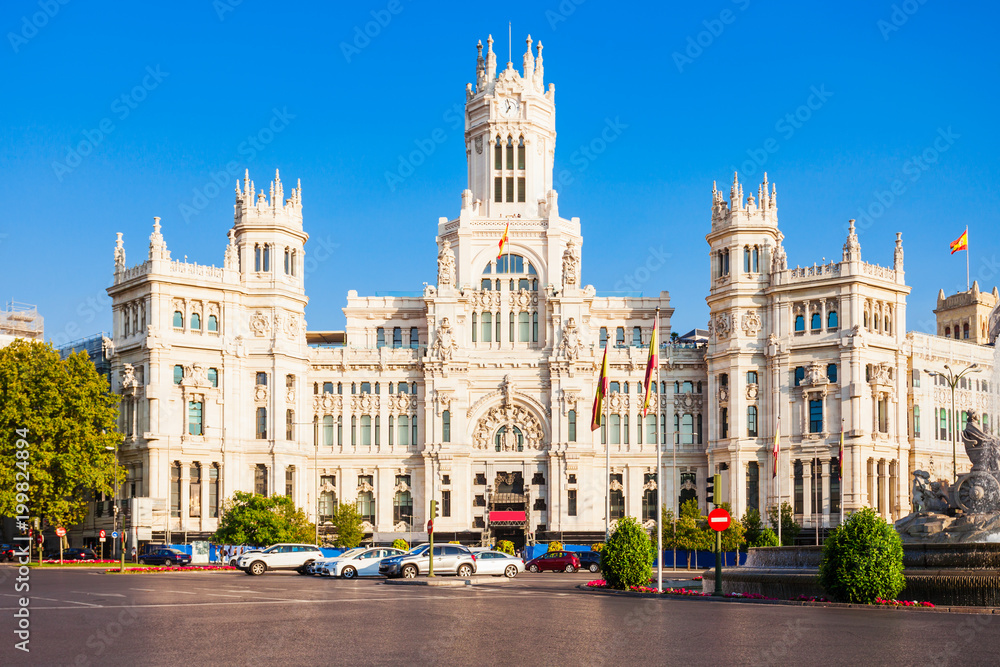 Naklejka premium Cybele Palace in Madrid city centre, Spain