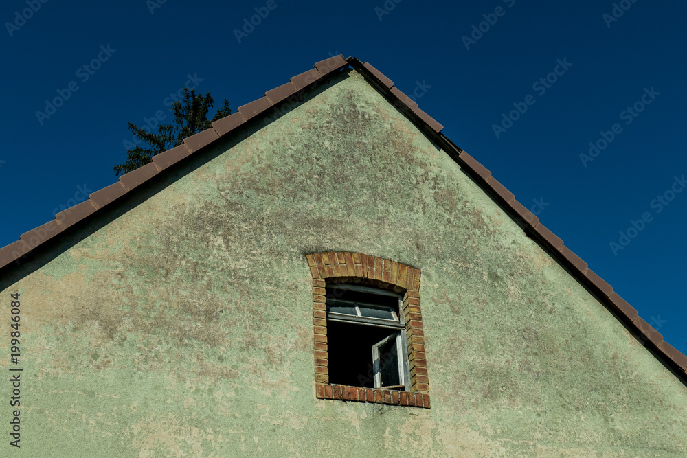 Obraz premium Gebäudeschäden am Altbau