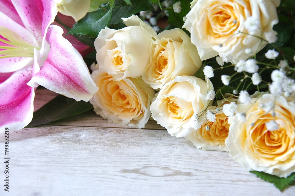 Obraz premium バラの花束 淡い色のバラ