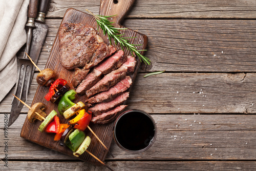 Grilled vegetables and beef steak