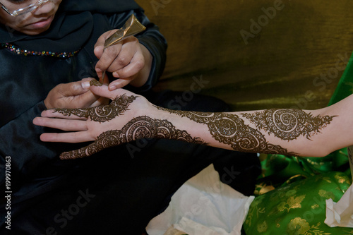 Arabic Bridal Henna photo