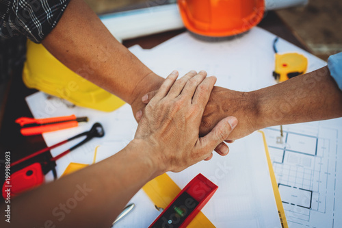 Obraz na plátně Meeting teamwork of engineering at site.