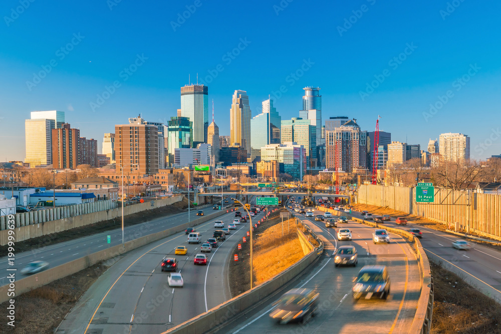 Fototapeta premium Minneapolis downtown skyline in Minnesota, USA
