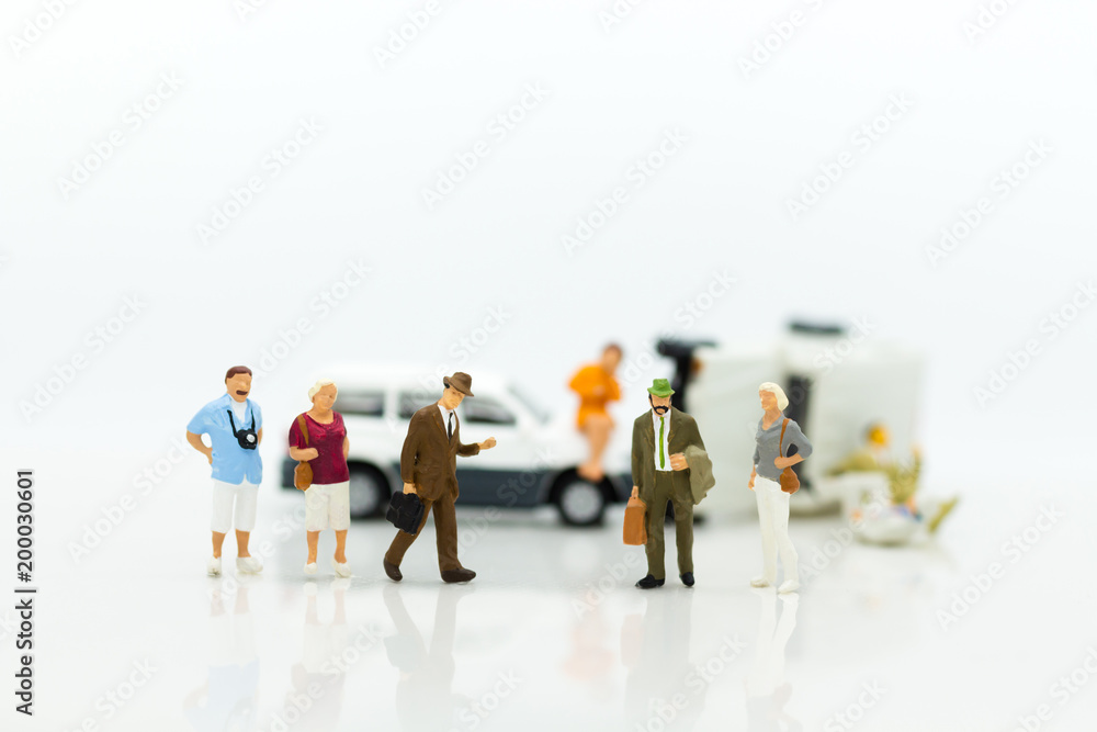 Miniature people: Car crash, Insurance business. Image use for not living with carelessness, danger on the road, carefully concept. Miniature people: Car crash, Insurance business. Image use for not living with carelessness, danger on the road, carefully concept.