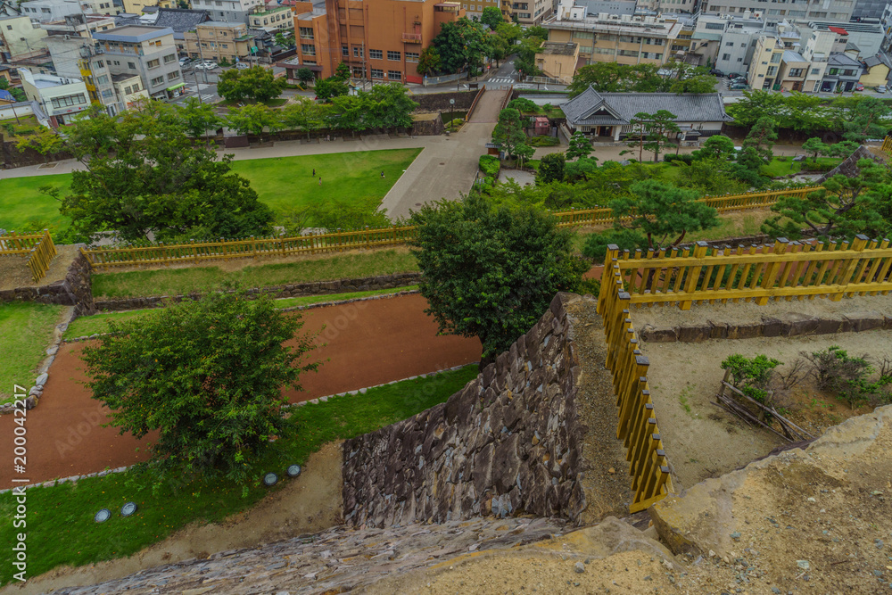 Fototapeta premium 夏の甲府城の風景