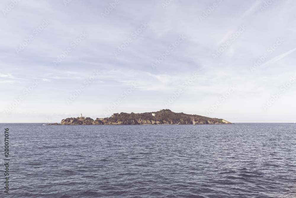 sailing in the small archipelago of the islands of Hyères sailing in the small archipelago of the islands of Hyères