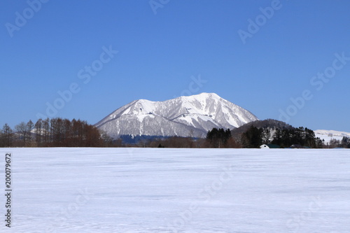 Shiribetsudake seen from Hokkaido Rusutsu Village