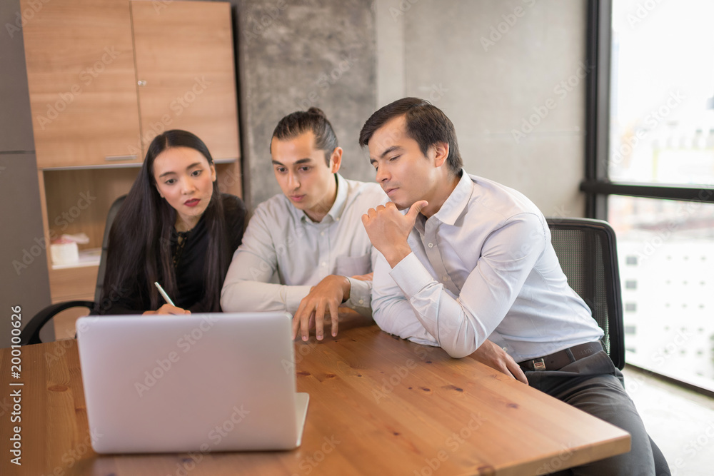 Photo young businessman crew working with new startup project. Analysis Business Brainstorming Corporate Smart Concept. Photo young businessman crew working with new startup project. Analysis Business Brainstorming Corporate Smart Concept.