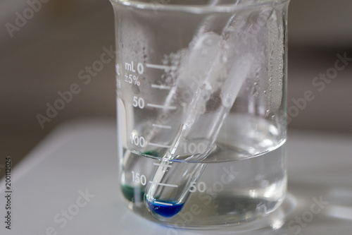 Analyze Functional groups of chemical in laboratory.