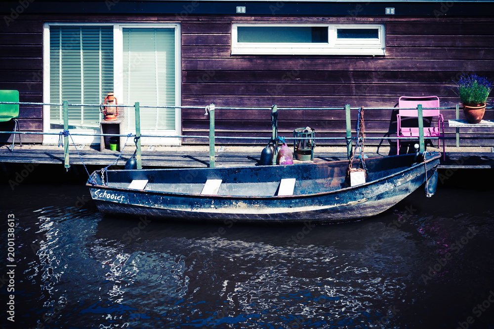 Obraz premium The old blue boat: Schooier (beggar)
