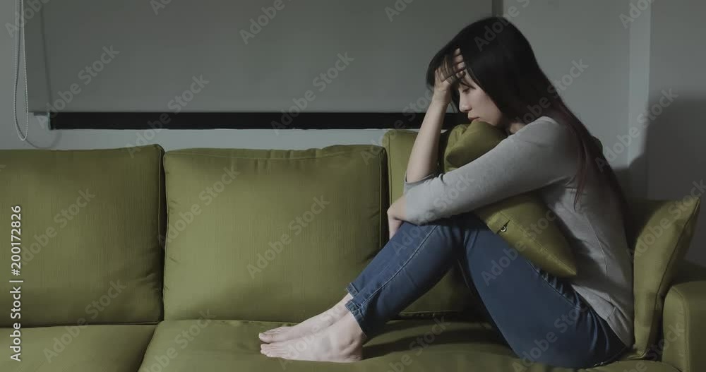 woman feel depression